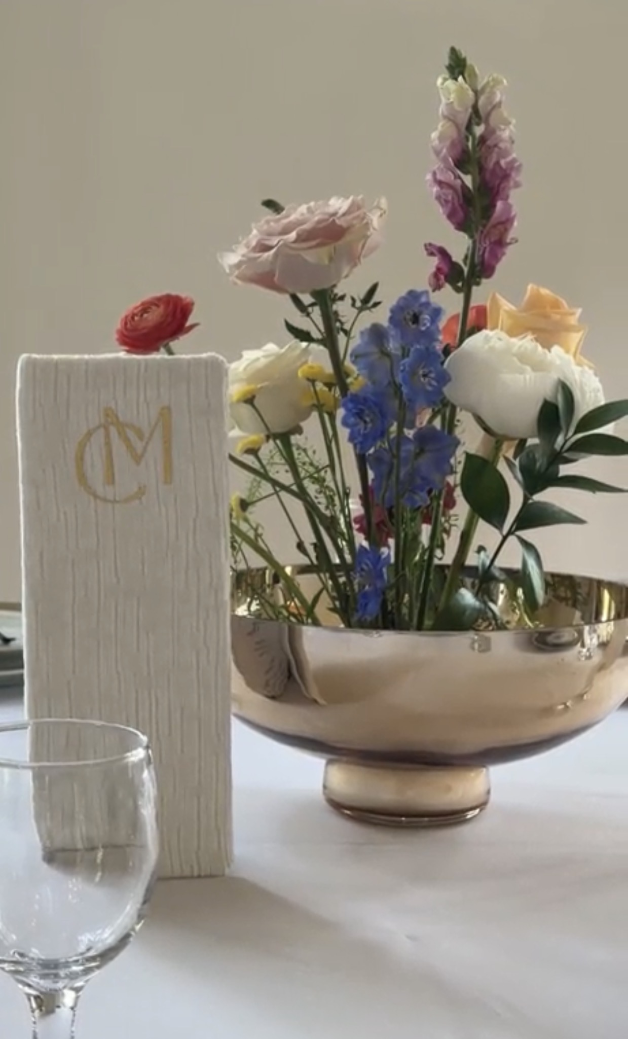 Floral class arrangement